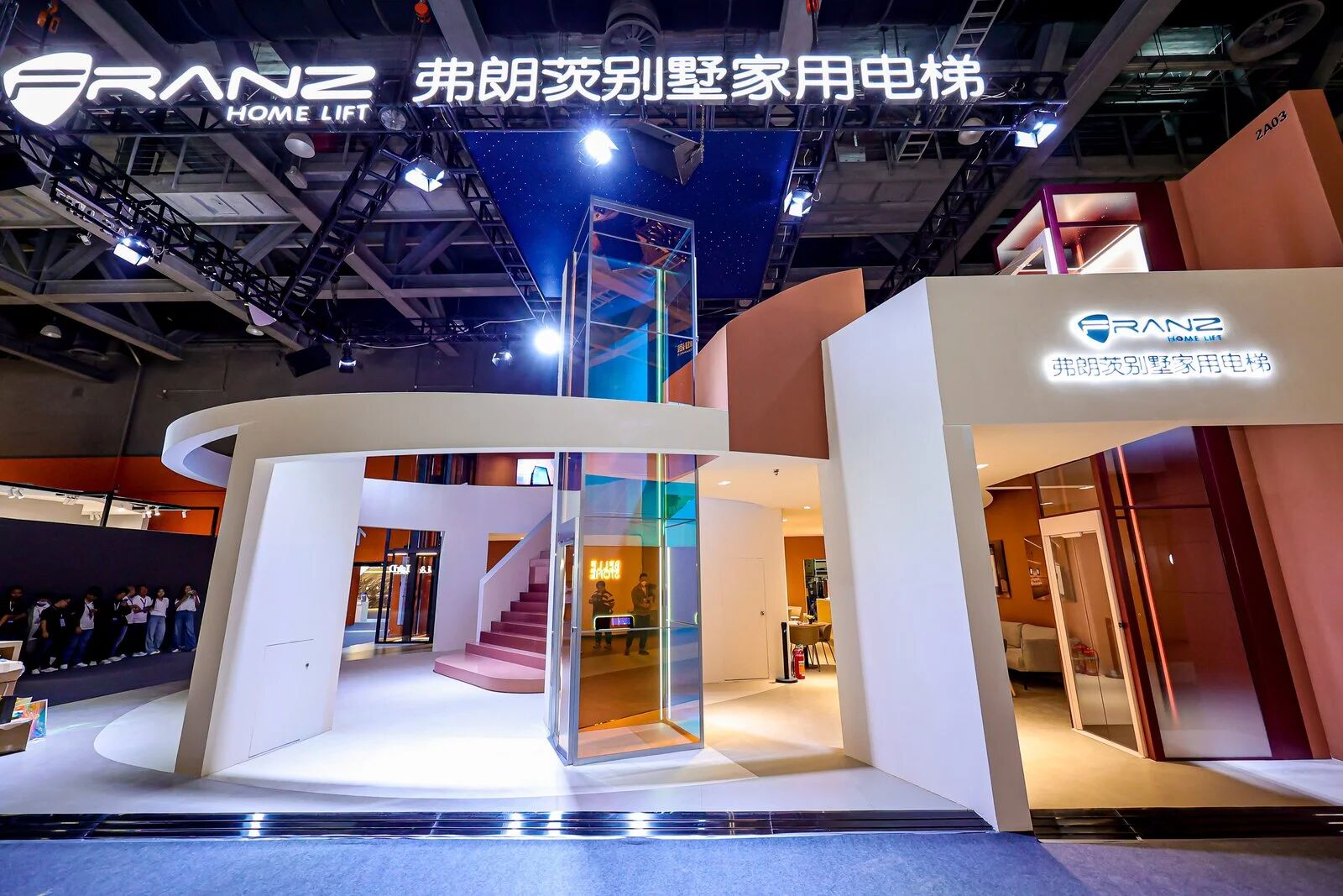 广州设计周DAY1：会晤“东京的达芬奇”黑川雅之，奔赴一场关于美与生活的约会